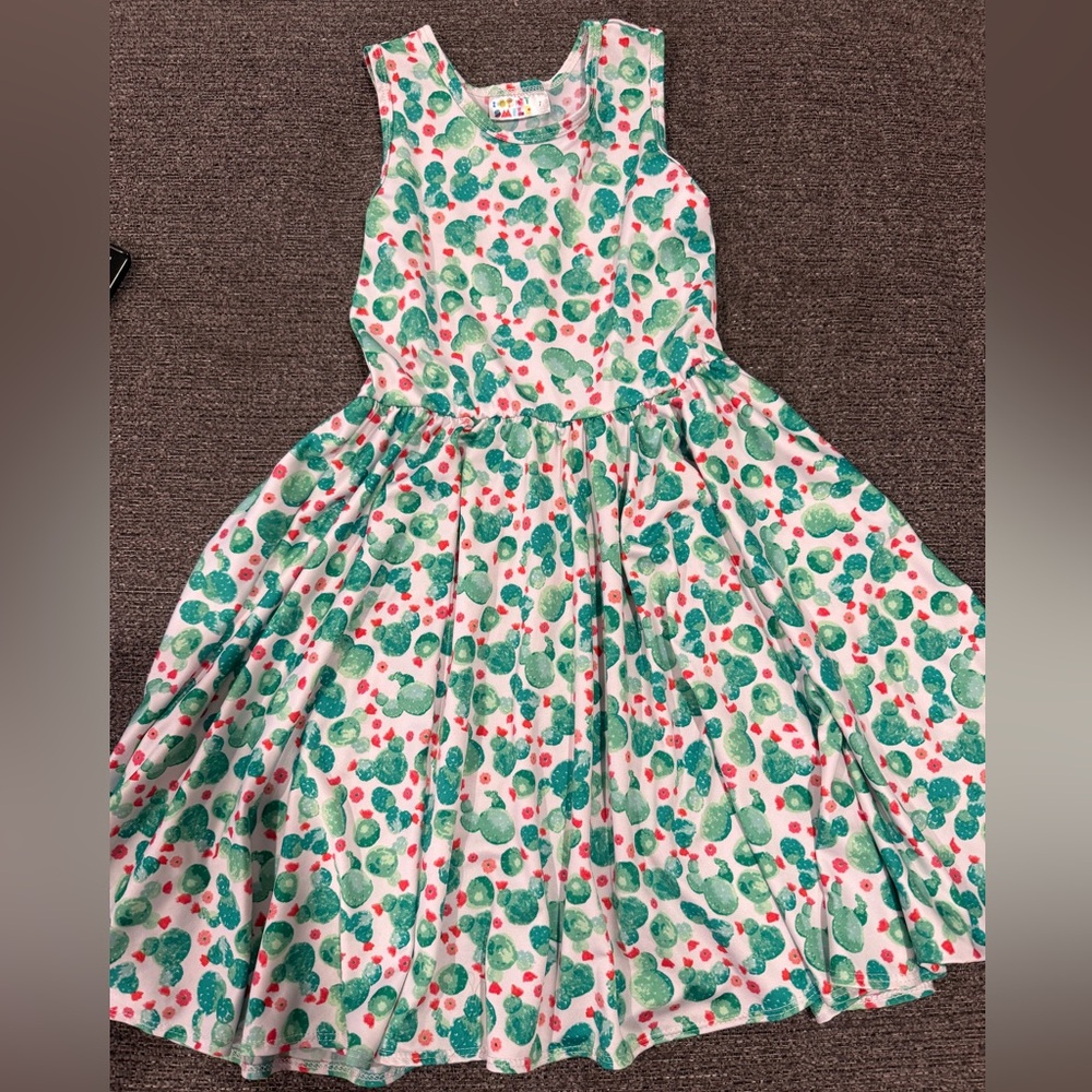 Cactus dot dot smile dress- size 7